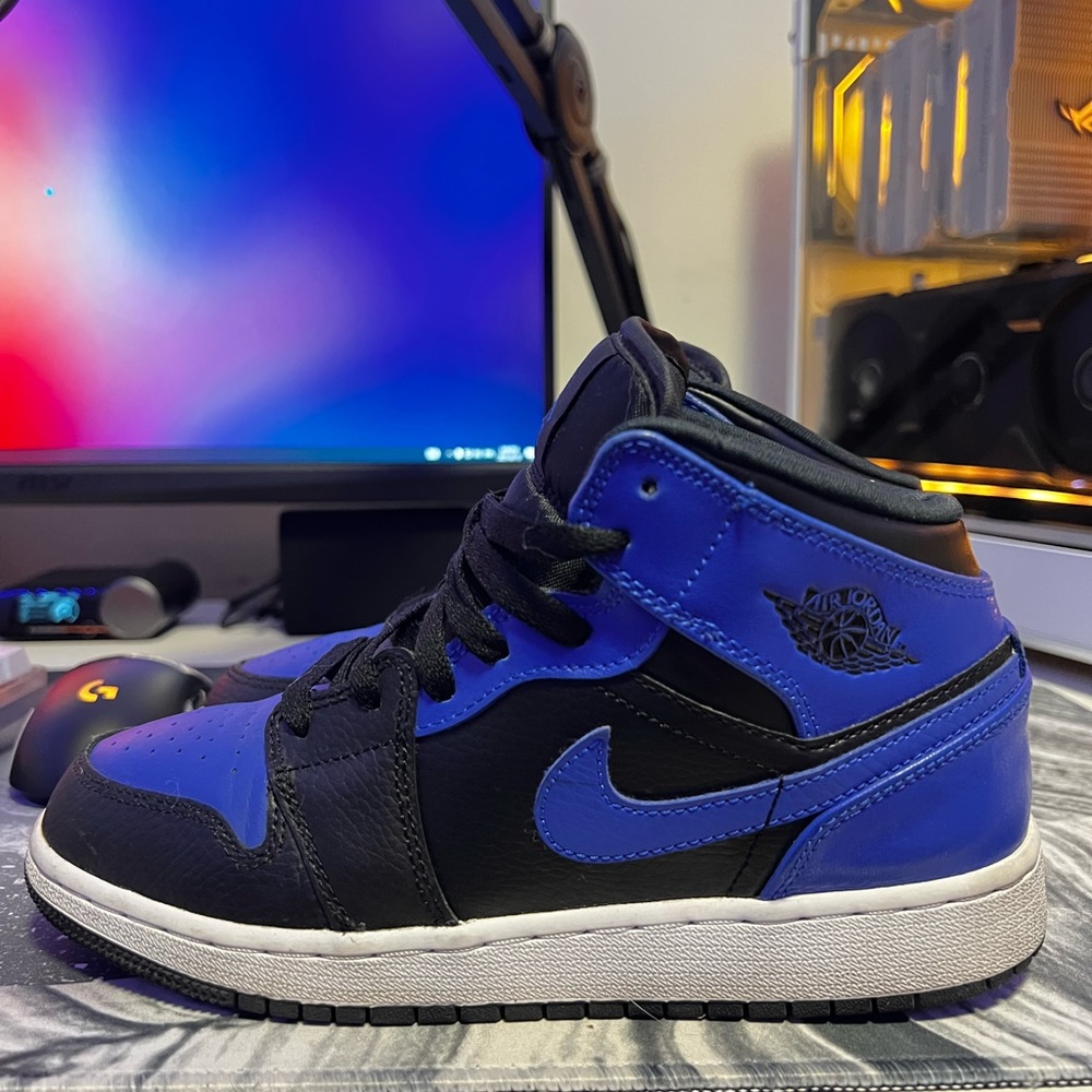 Jordan 1 Royal Blue